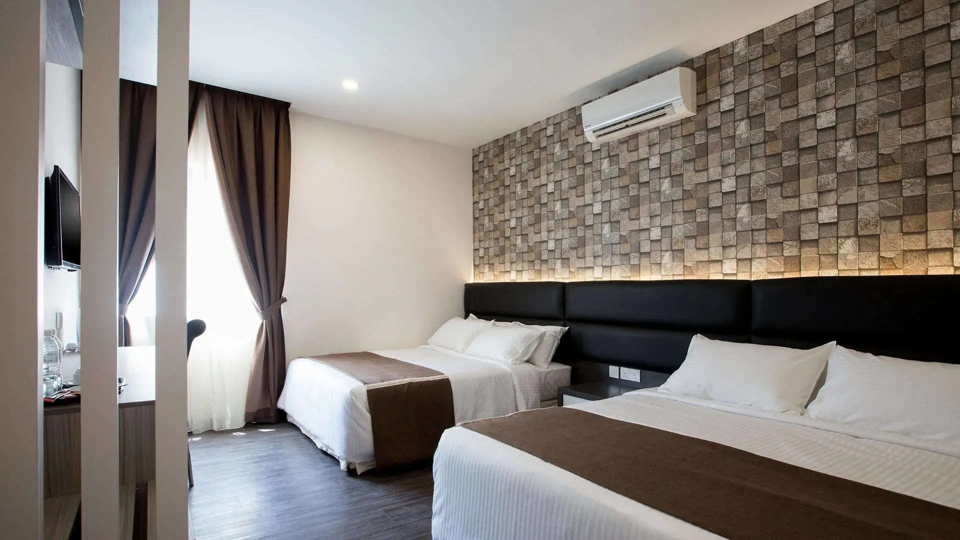 Gurney Lodge George Town Hotel