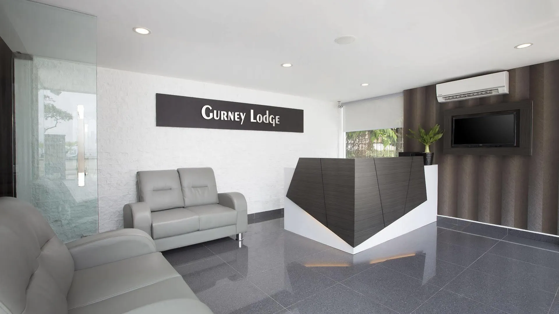 Gurney Lodge George Town Hotel
